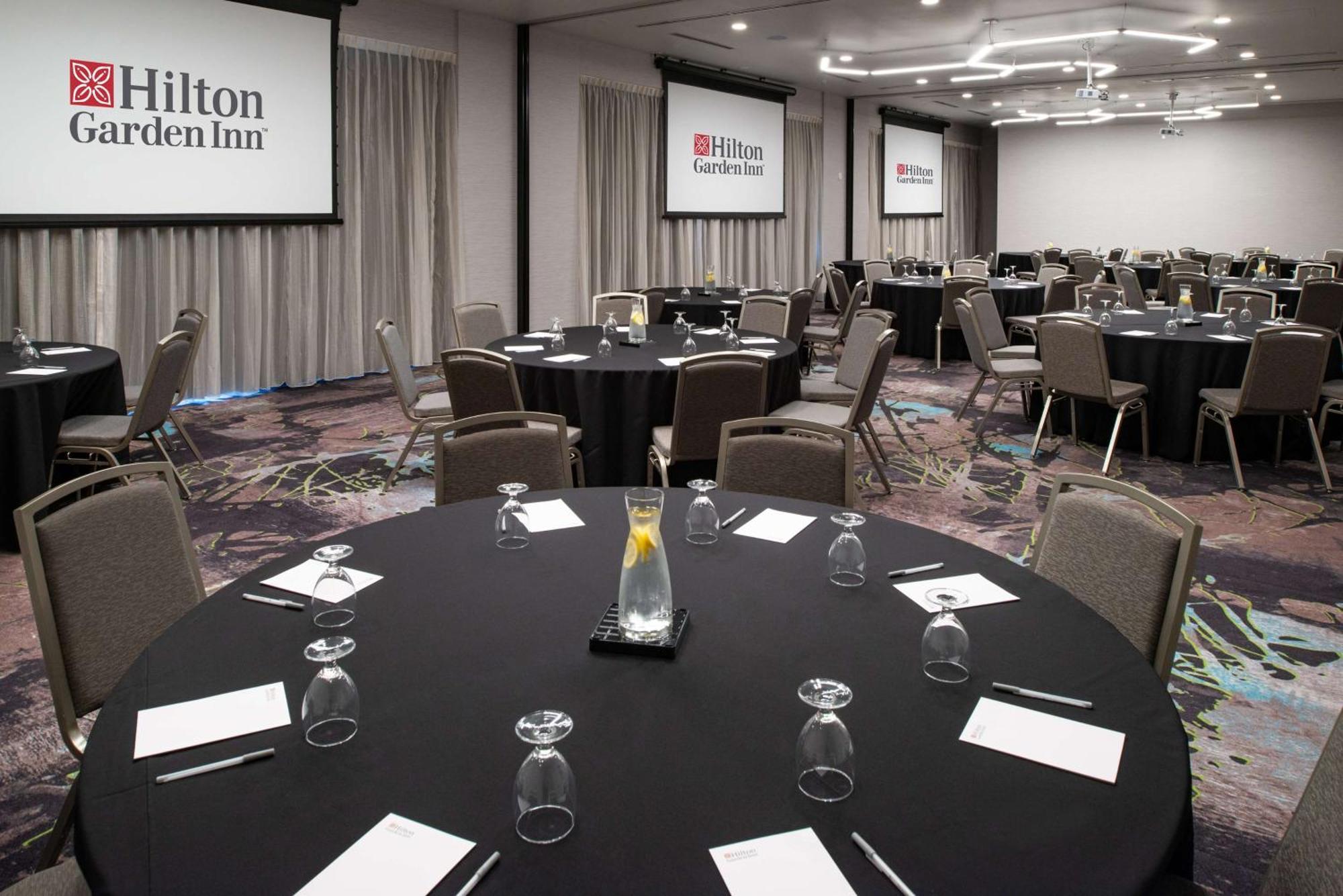 Hilton Garden Inn Seattle Lynnwood, Wa Dış mekan fotoğraf
